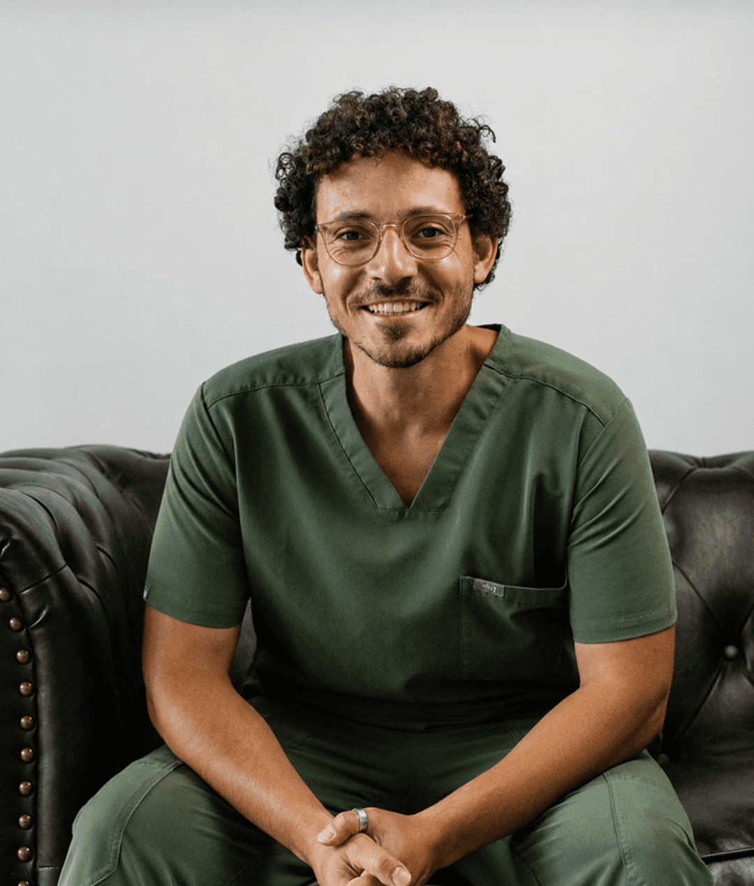 Dr. Moemen Metwally, Lead Surgeon and Clinic Director of Revive Smiles